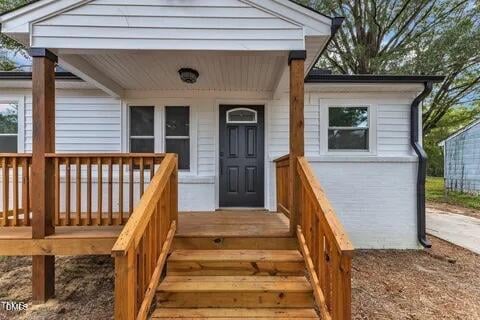 802 Orchard St, Goldsboro, NC 27530