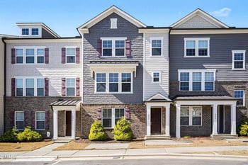 802 Patriot Summit Ln, Apex, NC 27523