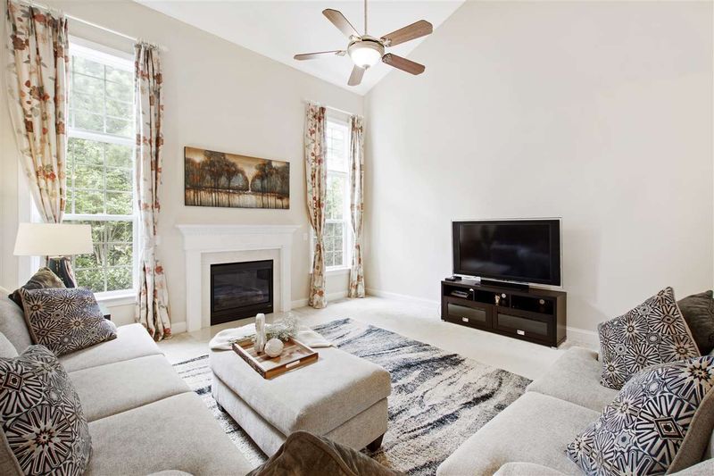 802 Potterstone Glen Way, Cary, NC 27519