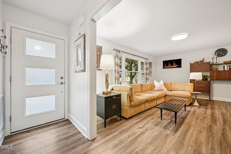 802 Prince St, Cary, NC 27511