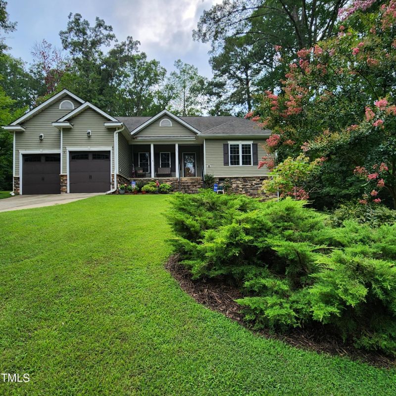 802 Sagamore Dr, Louisburg, NC 27549