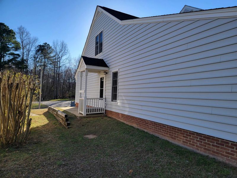 802 St Catherines Dr, Wake Forest, NC 27587