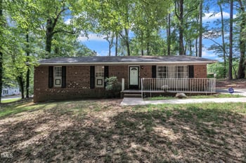802 Terrace View Dr, Chapel Hill, NC 27516