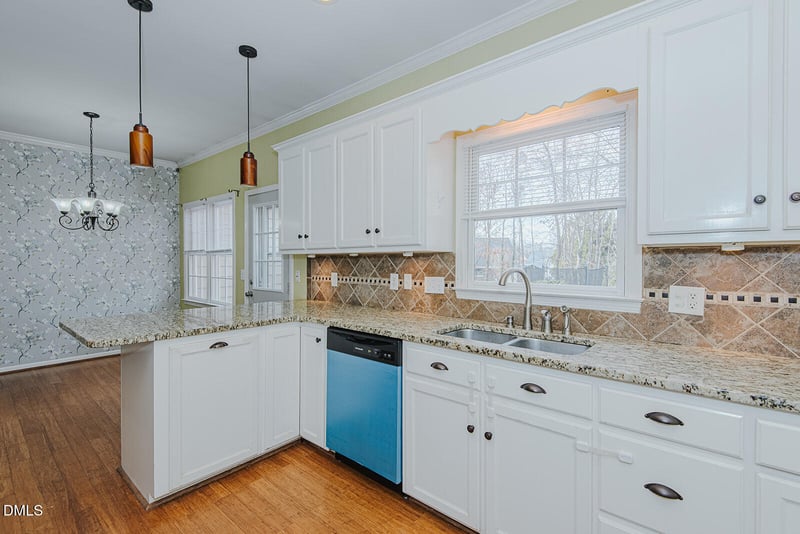 802 Third St, Mebane, NC 27302