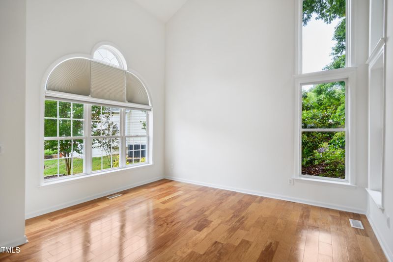 802 Windermere Lake Ct, Apex, NC 27502