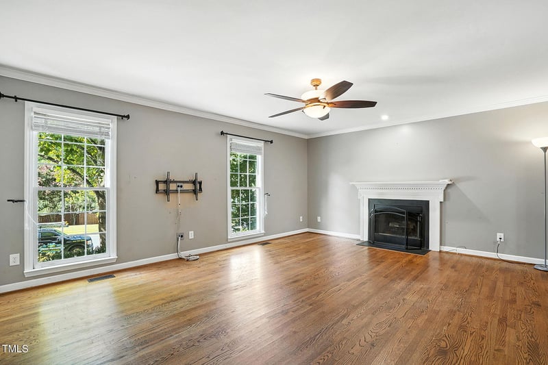 802 Winter Hill Dr, Apex, NC 27502