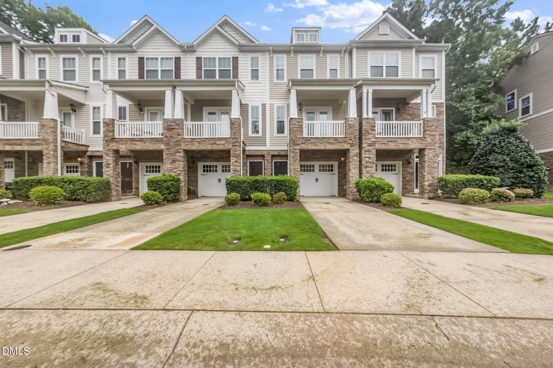 8020 Goldenrain Way, Raleigh, NC 27612