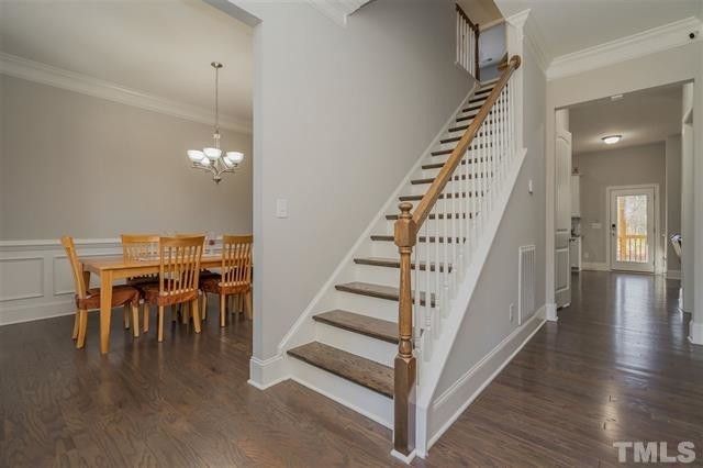 8020 Lakeshore Dr, Garner, NC 27529