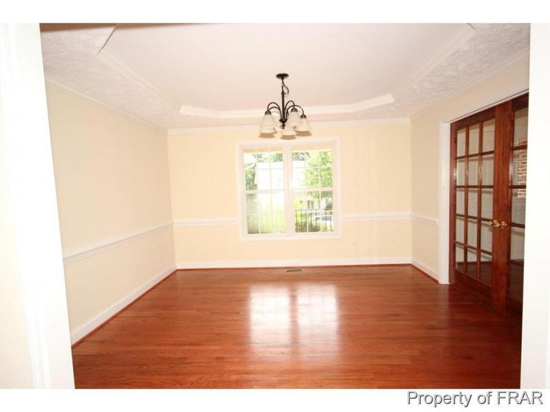 8020 Trout Creek Rd, Fayetteville, NC 28304