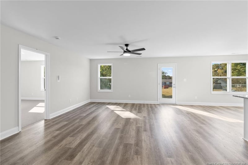 8021 Blaze Ct, Fayetteville, NC 28314