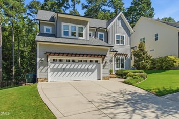 8021 Ghost Pony Trl, Raleigh, NC 27613