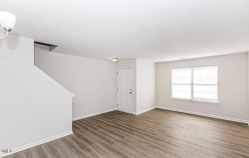 8021 Wesley Farm Dr, Raleigh, NC 27616