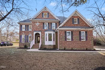 8022 Hogan Dr, Wake Forest, NC 27587