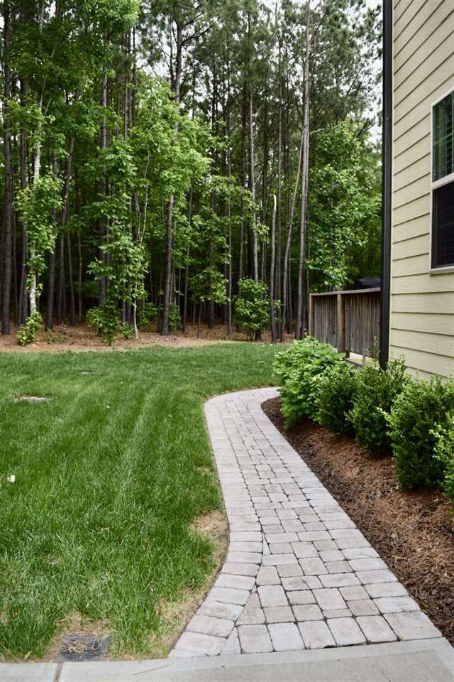 8024 Debenham Dr, Wake Forest, NC 27587