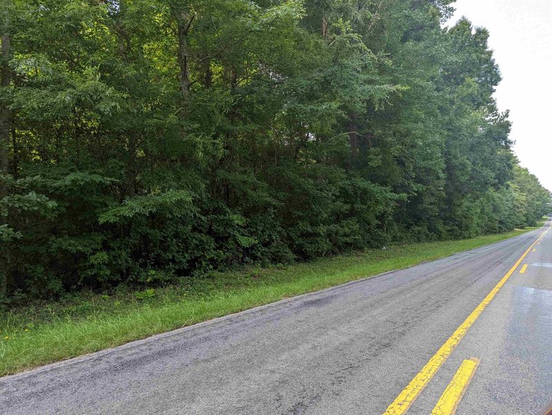 8024 Halifax Rd, Youngsville, NC 27596