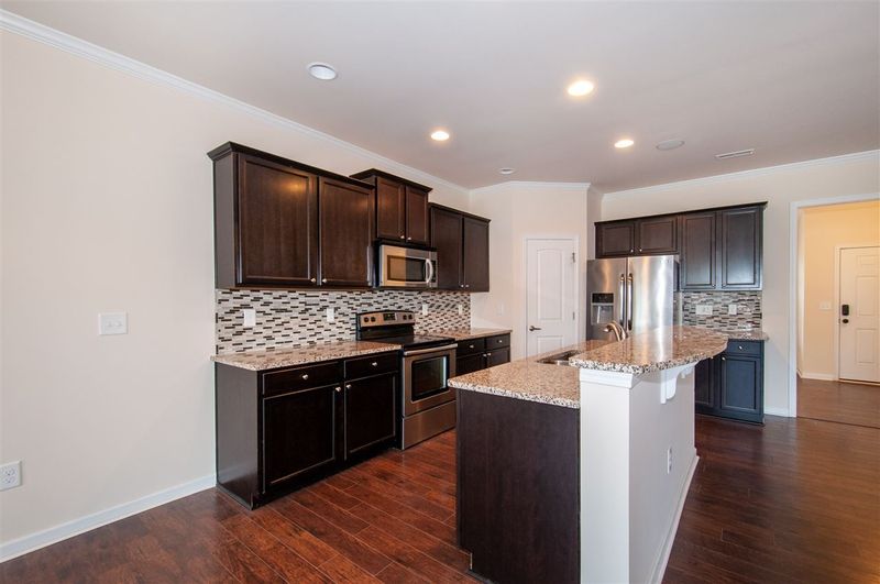 8025 Hartham Park Ave, Raleigh, NC 27616
