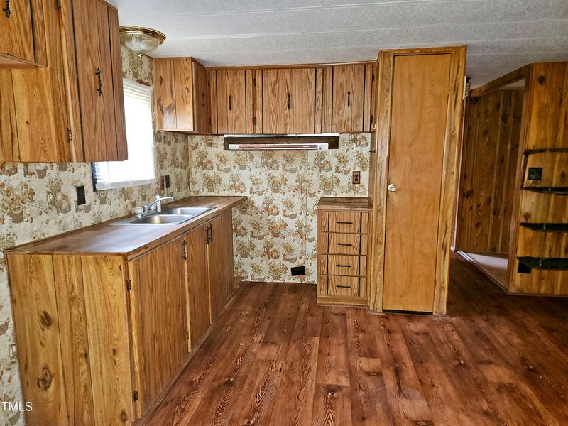 8025 Hebron Church Rd, Garner, NC 27529
