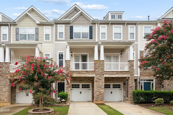 8025 Sycamore Hill Ln, Raleigh, NC 27612