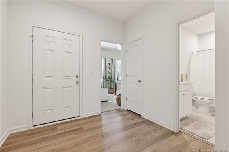 8026 Royal Dr, Sanford, NC 27332