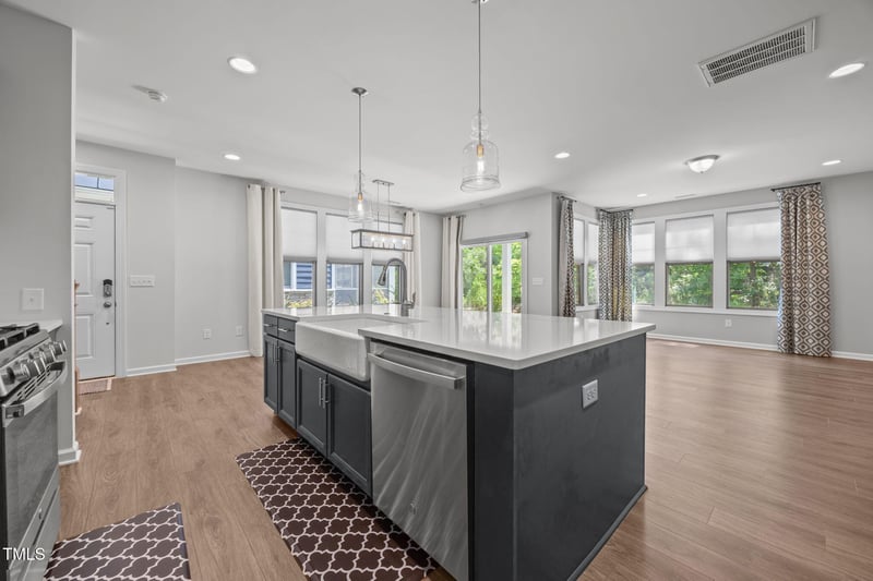 8027 Windthorn Pl, Cary, NC 27519