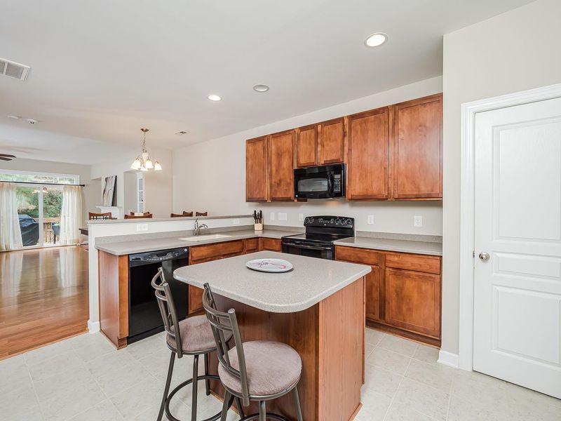 8028 Goldenrain Way, Raleigh, NC 27612