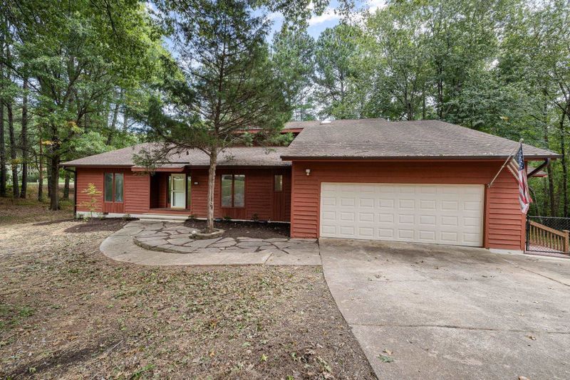 8028 Mourning Dove Rd, Raleigh, NC 27615