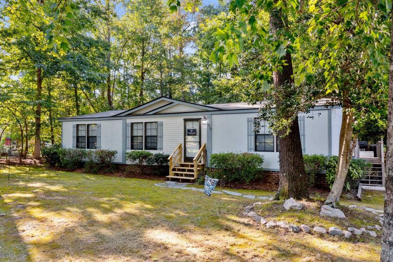8029 Lockleair Rd, Zebulon, NC 27597