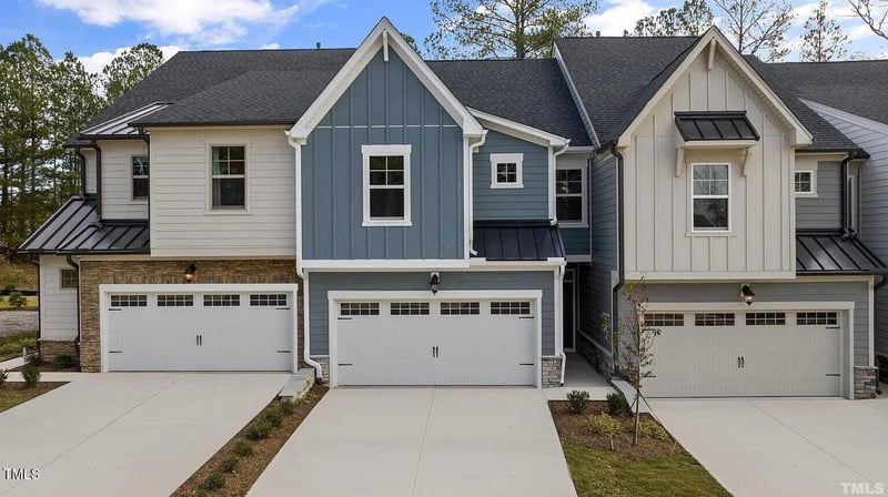 8029 Windthorn Pl, Cary, NC 27519