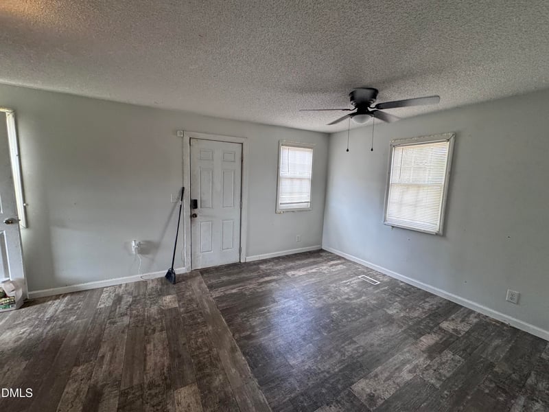 803 Antioch Church Rd, Dunn, NC 28334