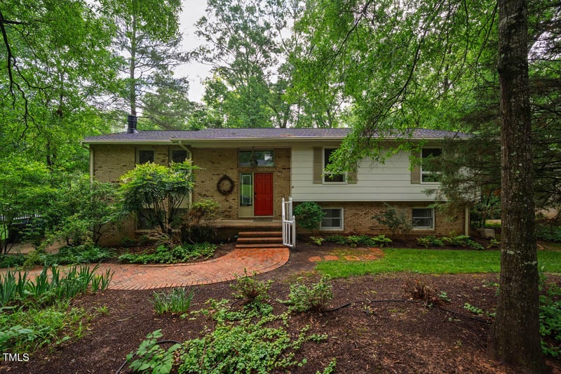 803 Churchill Dr, Chapel Hill, NC 27517