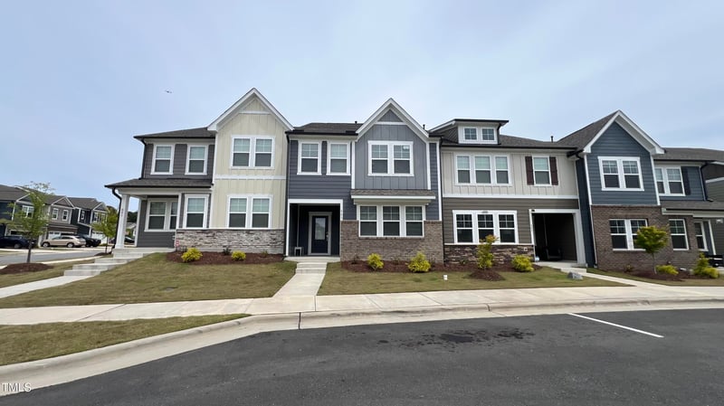 803 Courting St, Apex, NC 27523