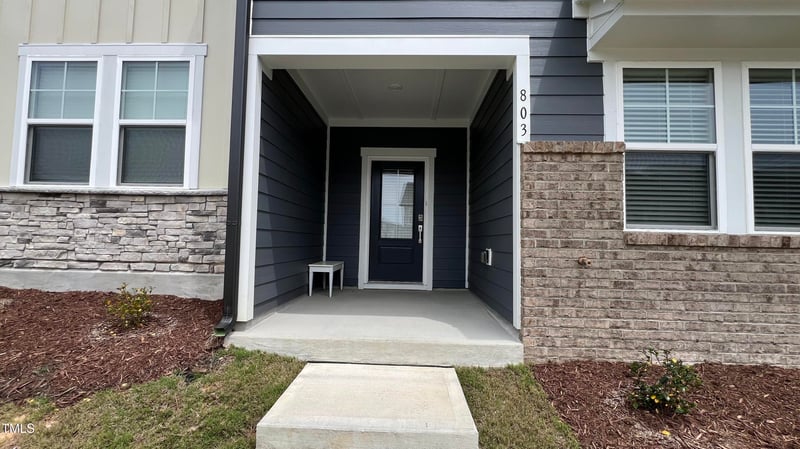 803 Courting St, Apex, NC 27523