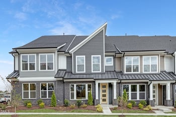 803 Fireship Rd, Fuquay Varina, NC 27526
