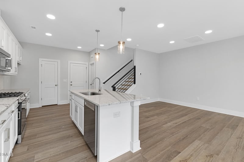 803 Fireship Rd, Fuquay Varina, NC 27526