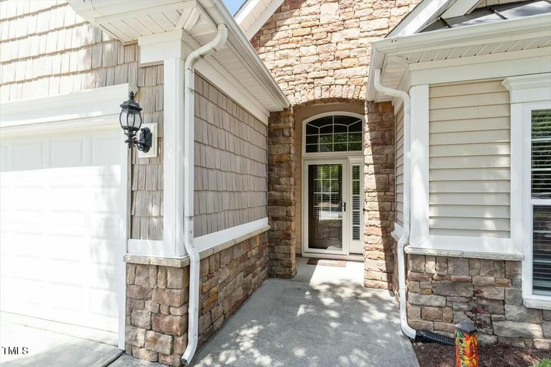803 Footbridge Pl, Cary, NC 27519
