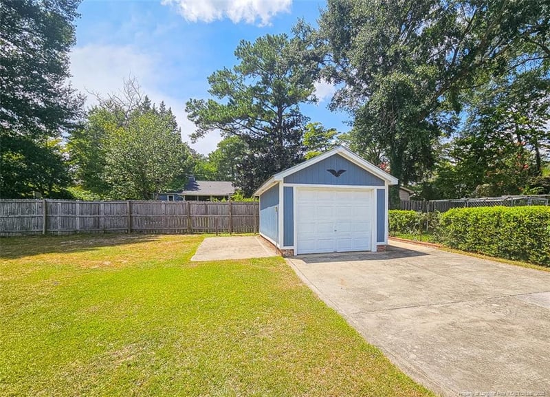 803 Greenland Dr, Fayetteville, NC 28305