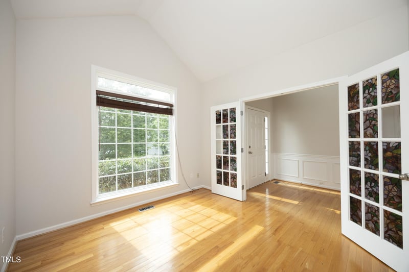 803 High Ct, Hillsborough, NC 27278