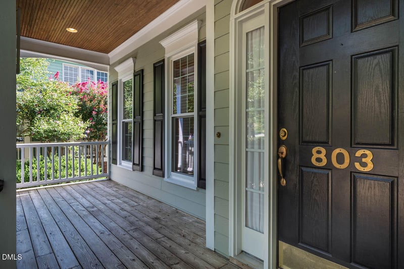 803 Highgrove Dr, Chapel Hill, NC 27516