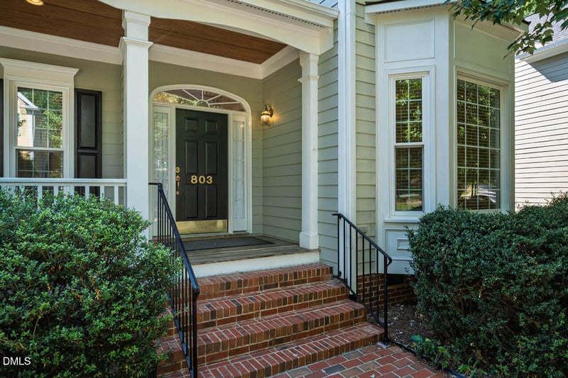 803 Highgrove Dr, Chapel Hill, NC 27516