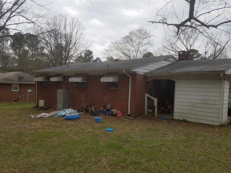 803 Lindley Dr, Durham, NC 27703