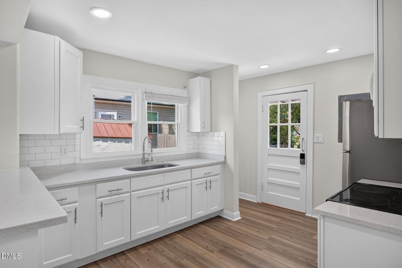 803 Oakley St, Graham, NC 27253