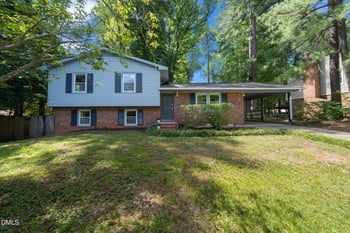 803 Palmetto Dr, Cary, NC 27511