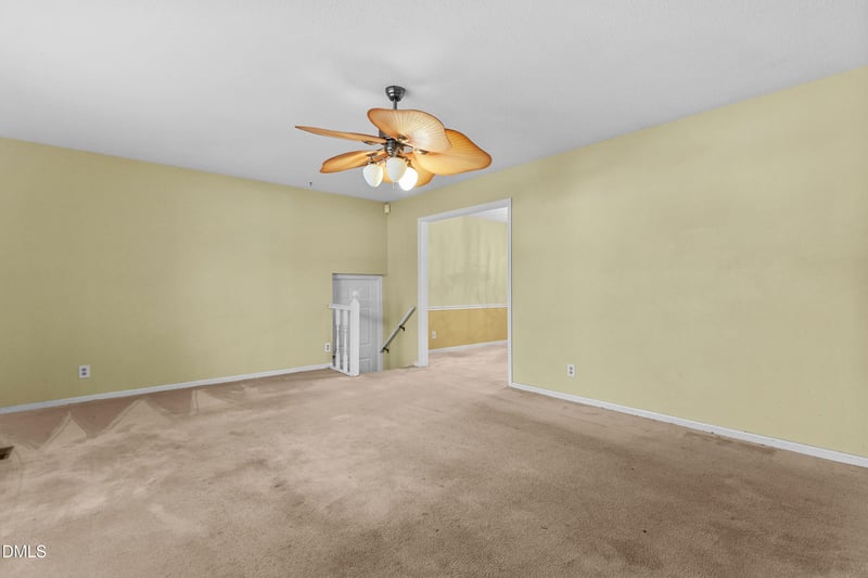 803 Roanoke Dr, Cary, NC 27513