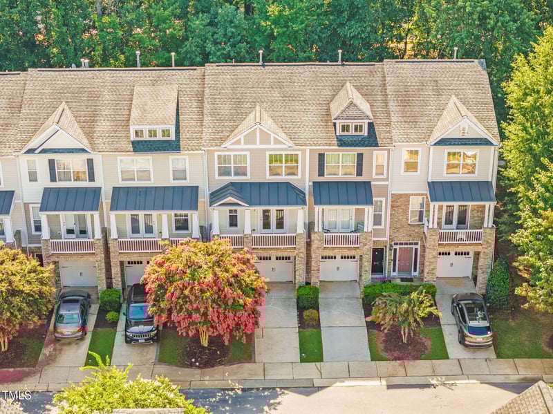8032 Sycamore Hill Ln, Raleigh, NC 27612