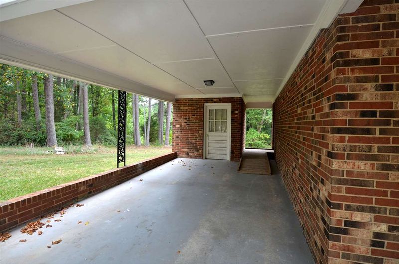 8033 Stony Hill Rd, Wake Forest, NC 27587