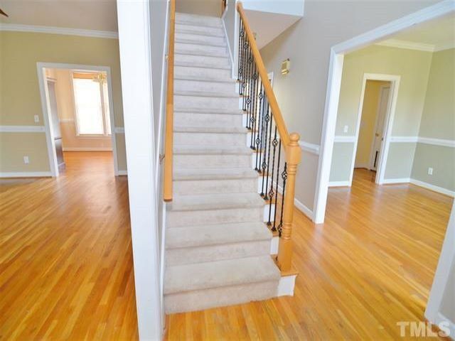 8034 Hogan Dr, Wake Forest, NC 27587