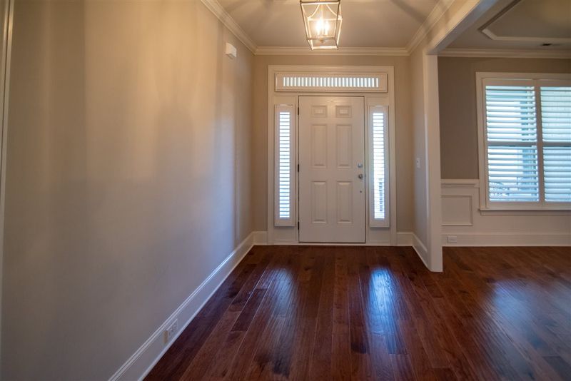 8034 Lloyd Allyns Way, Raleigh, NC 27615