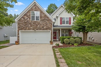 8035 Marsh Hollow Dr, Raleigh, NC 27616