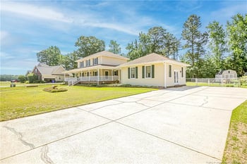 8036 Gaelic Dr, Fayetteville, NC 28306