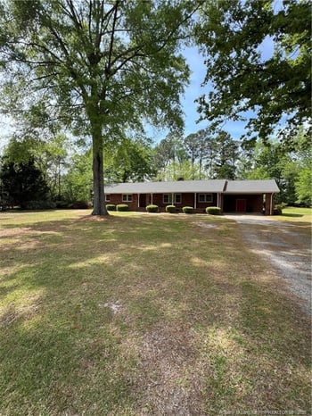 804 Briarcliff Rd, Lumberton, NC 28358